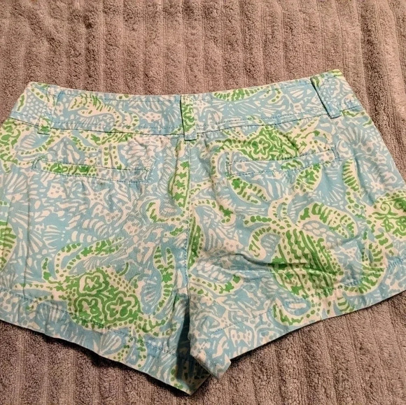 Lilly Pulitzer THE‎ WALSH SHORT size 0 Get Crackin Crab blue green 3" inseam - Picture 6 of 6